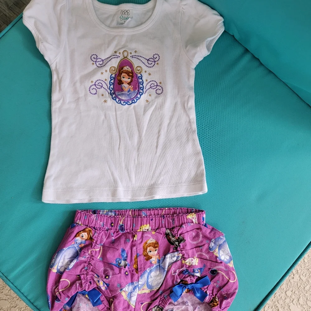 Custom Mafe Sofia the First Outfit